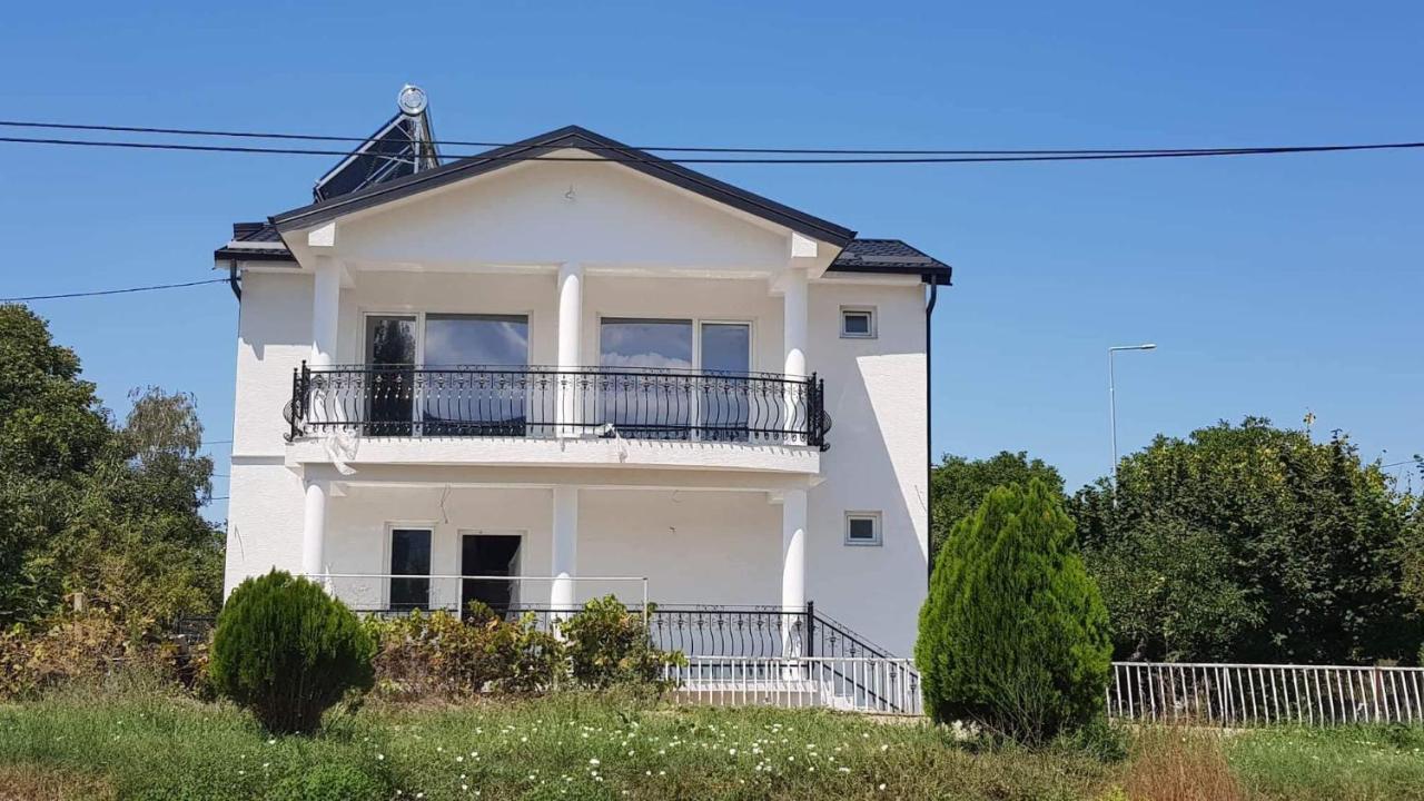 Villa Bratislava Demir Kapija Eksteriør billede
